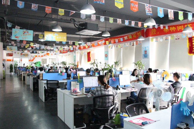 Customization made easy with WeJoy Packaging – tailored sustainable packaging solutions for every brand.